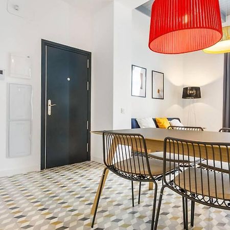 Pop Art, 2Bd Ground Central Apartment 塞维利亚 外观 照片