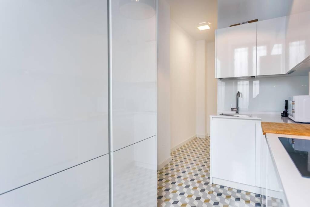 Pop Art, 2Bd Ground Central Apartment 塞维利亚 外观 照片